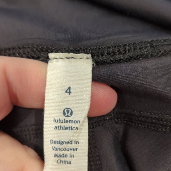 Lululemon Run: Toasty Tech Tight Black / Laceoflage Polar Cream Black - Picture 15 of 16
